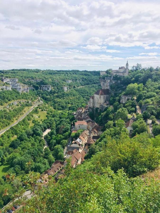 Vakantiehuis A Deux Pas De St Cirq Lapopie , Des Murets De L'isa Esclauzels