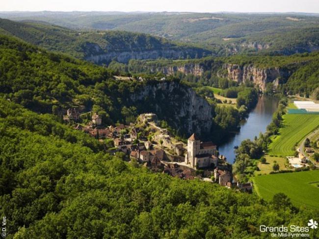 A Deux Pas De St Cirq Lapopie , Des Murets De L'isa Vakantiehuis *