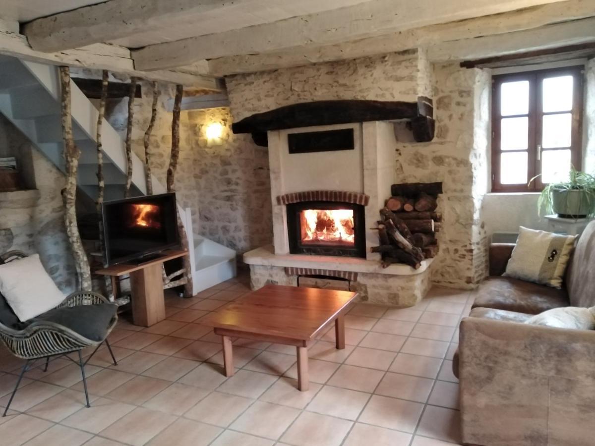 Vakantiehuis A Deux Pas De St Cirq Lapopie , Des Murets De L'isa Esclauzels